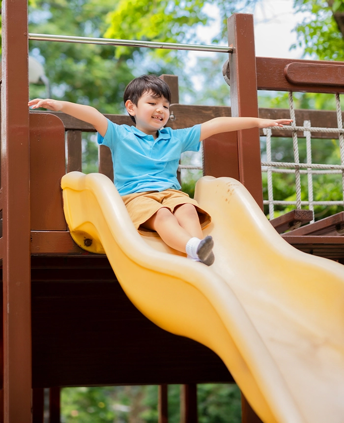 Kids-Play-Area (1)